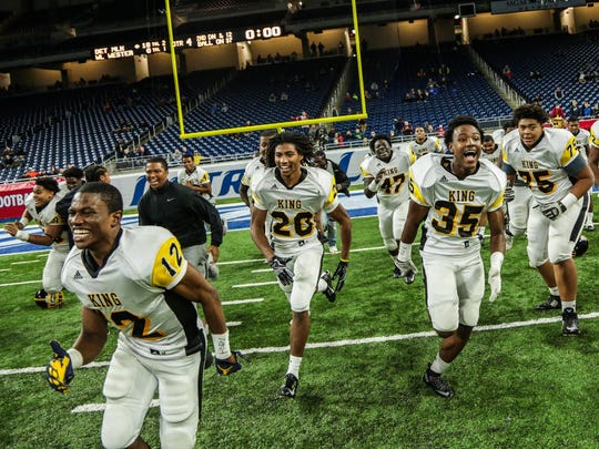 Mccabe Scarber Turns Into King S Top Cb In Div 2 Win Over Wl Western