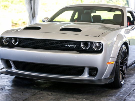 Dodge Unveils New 797 Horsepower Challenger Srt Hellcat Redeye