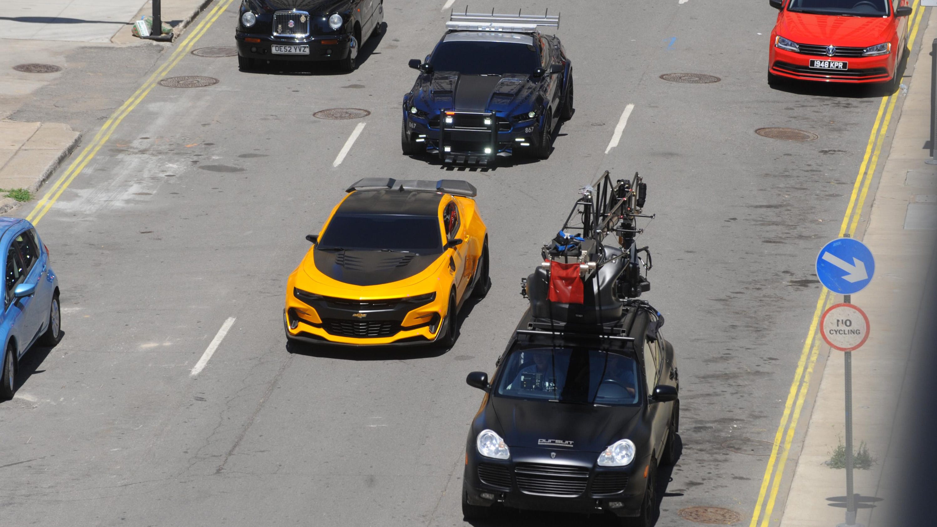 Fort St. becomes London street for ‘Transformers’ shoot