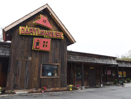 Daryl's House, Pawling working to resolve occupancy, parking issues
