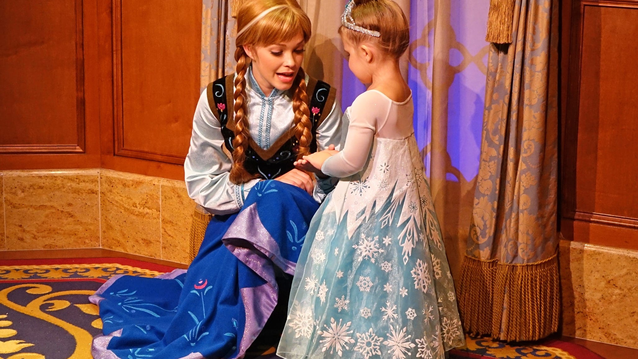 Ultimate disney world christmas guide Travel smart: Disney's new 'Frozen' attractions
