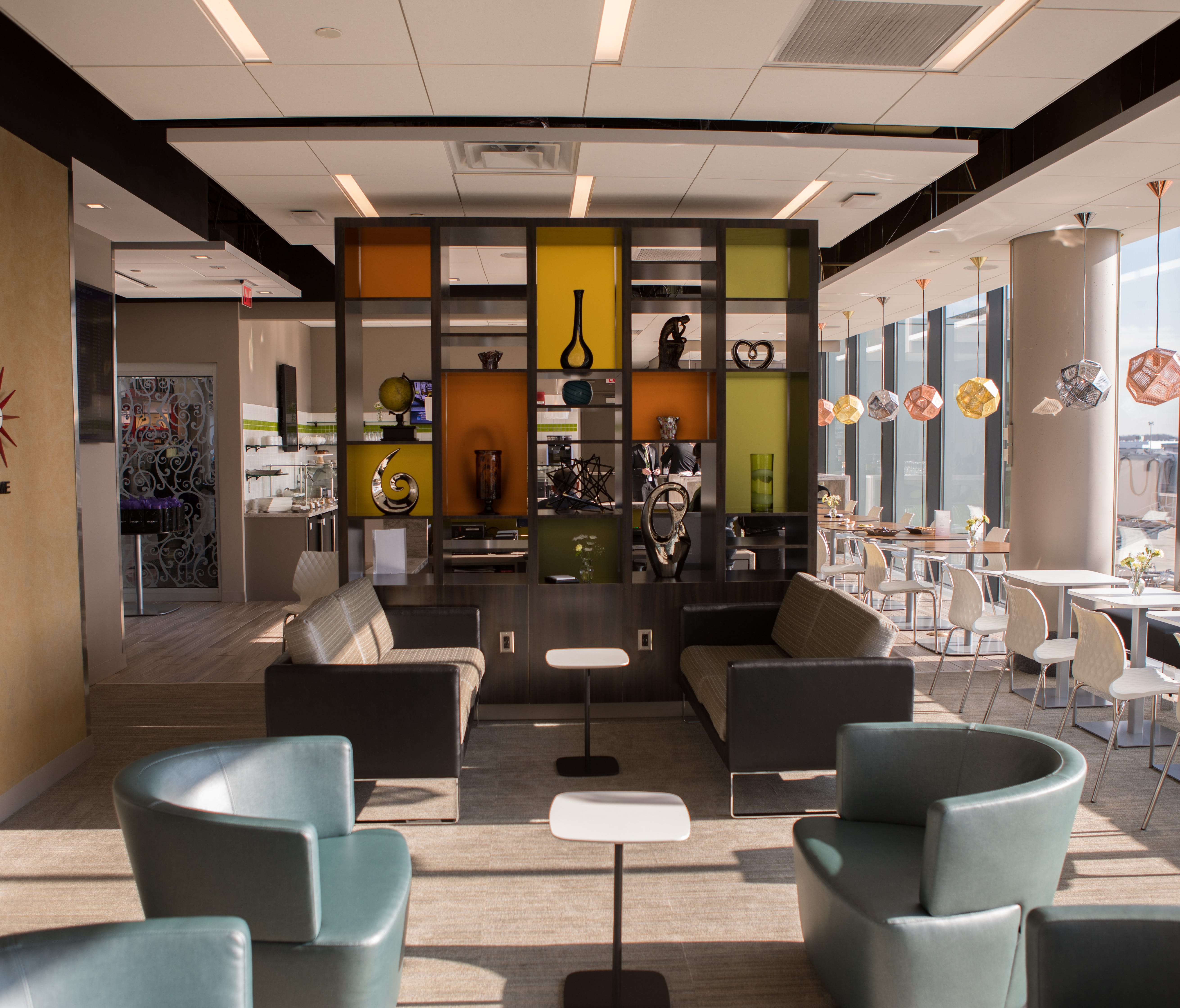 To accommodate the new international customers, Bradley International Airport added a branch of the pay-per-use Escape Lounge