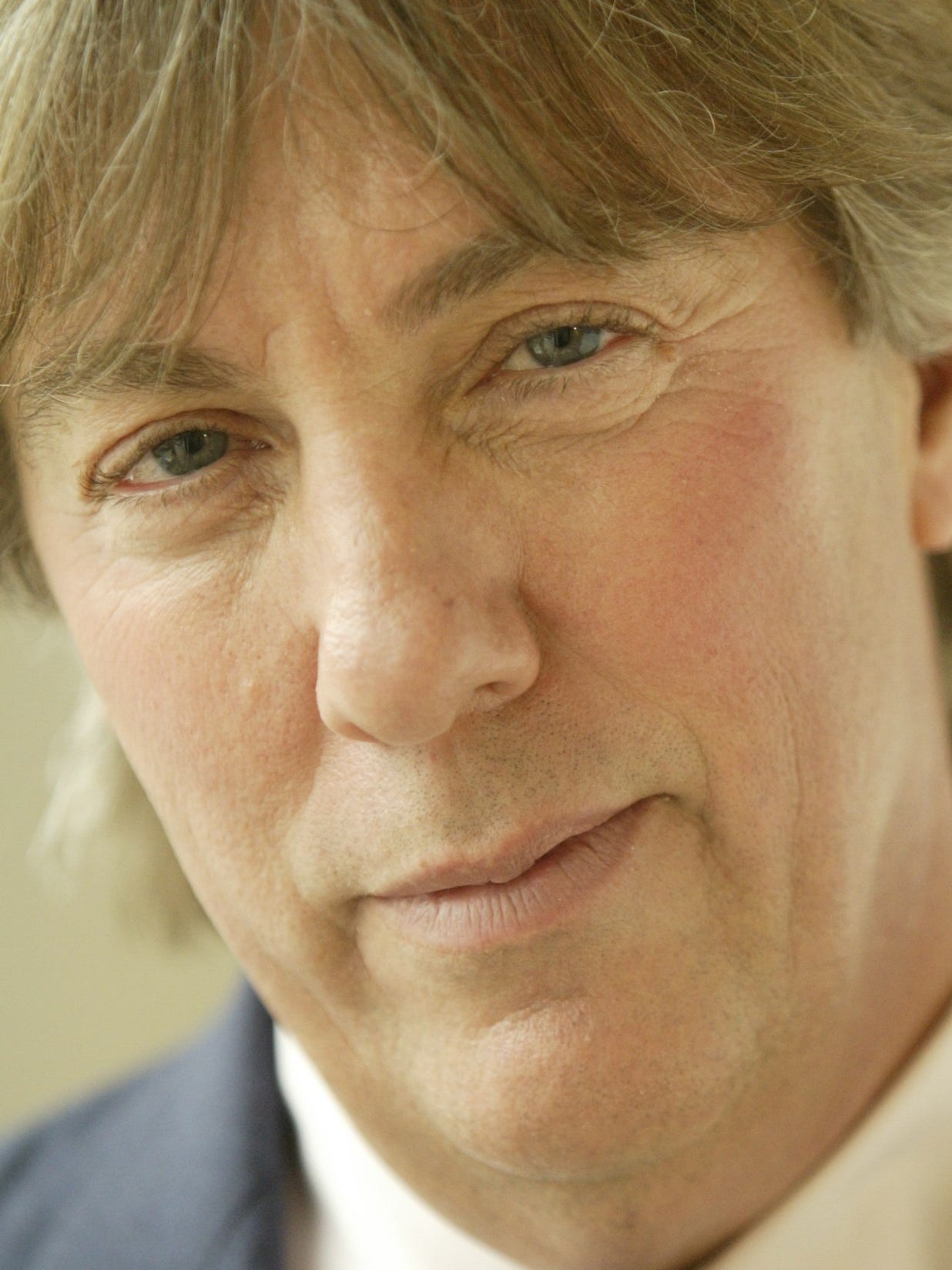 Fieger Sues Dte Over Tree Trimming Policy