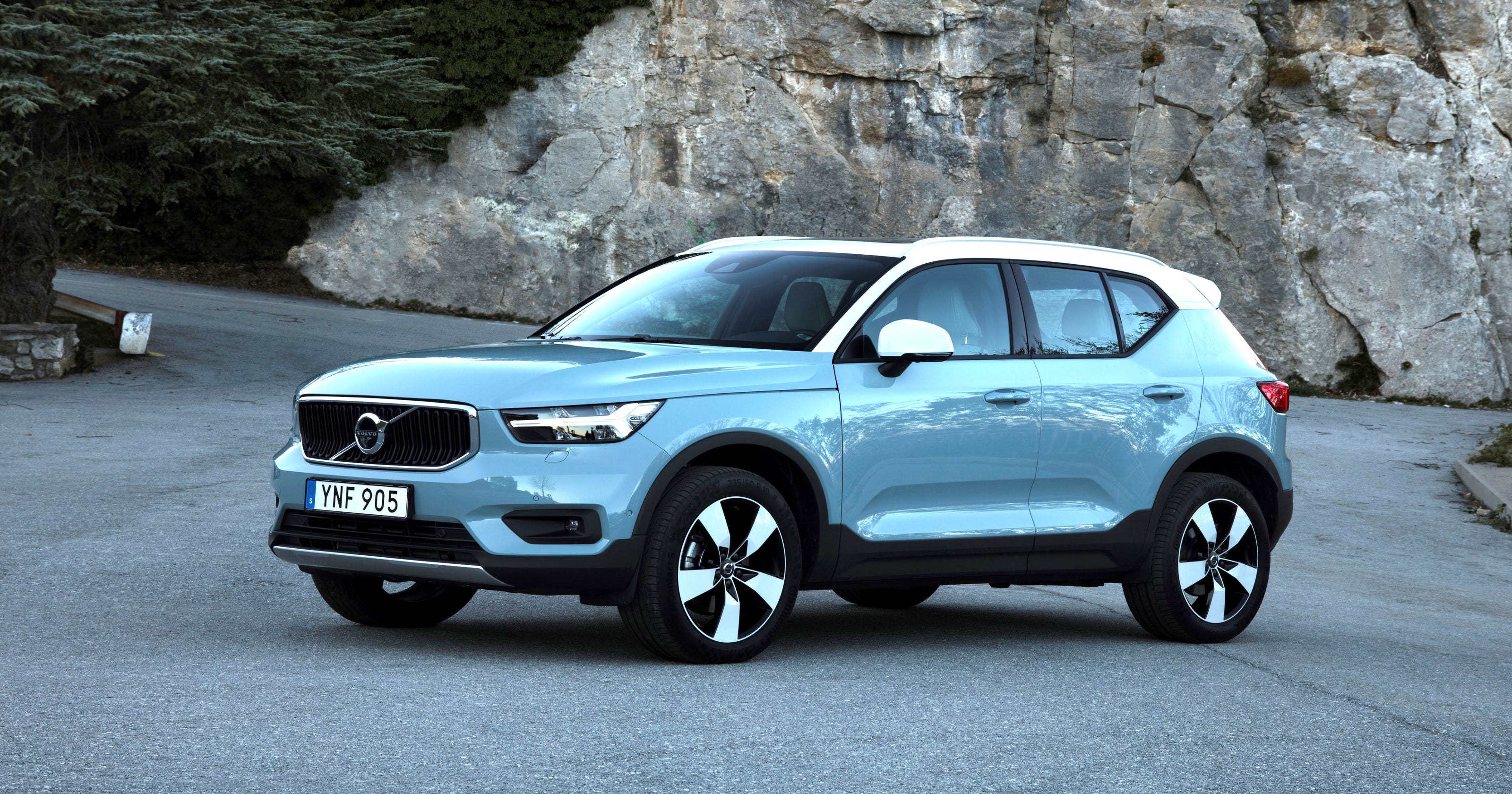 A new SUV every 12 months? Volvo mimics smartphone sales ...