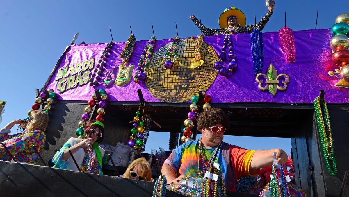when is the mardi gras parade on pensacola beach
