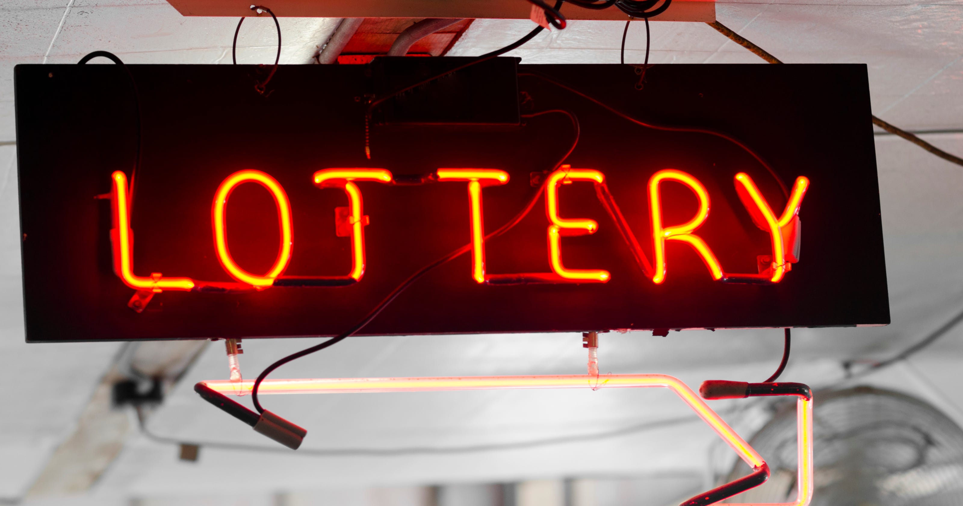 12 Things Not To Do If You Win The Lottery - 