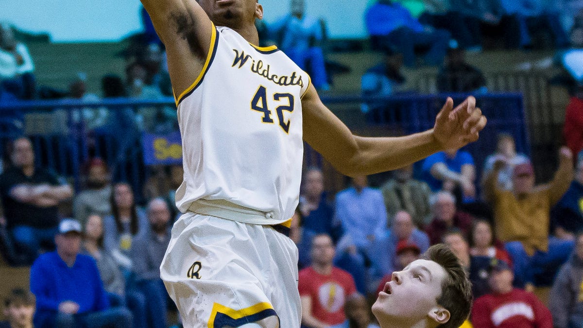 Photos Penn at Riley High School boys basketball