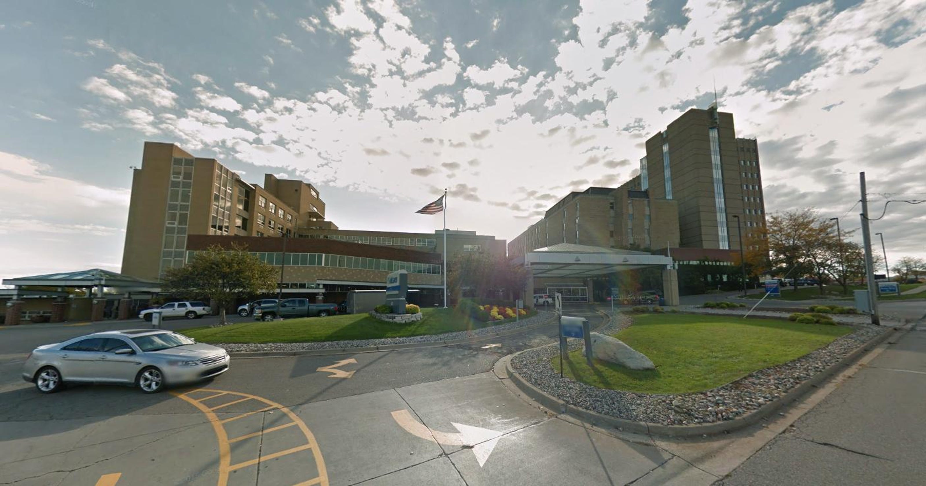 Mclaren Hospital Petoskey Phone Number - t04yvvh