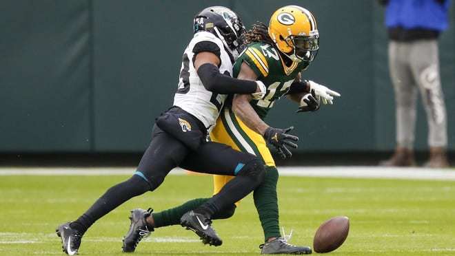 Packers Struggle To Put Away Jags Get By For 24 Win Packers Struggle To Put Away Jags Get By For 24 Win