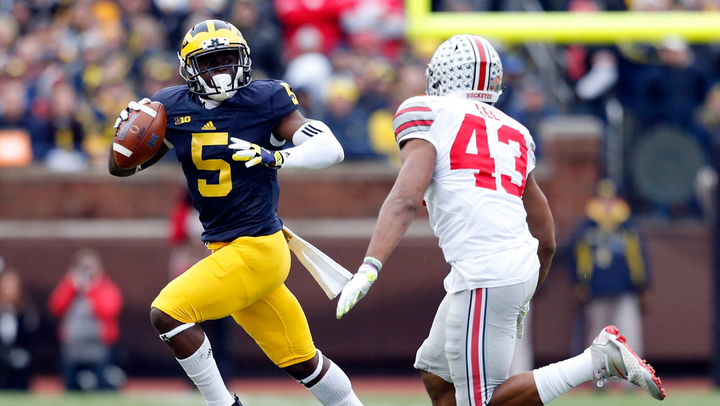 Projecting College Football S Top 25 Teams For 2016