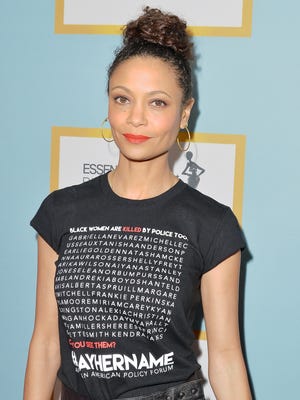 Thandie Newton attends the 2016 ESSENCE Black Women In Hollywood awards.