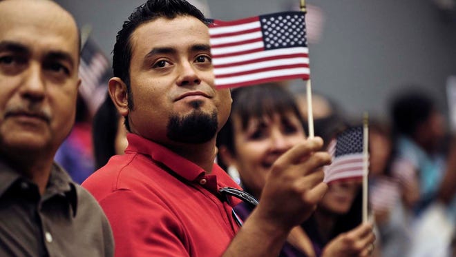 More Hispanics in U.S. speaking English