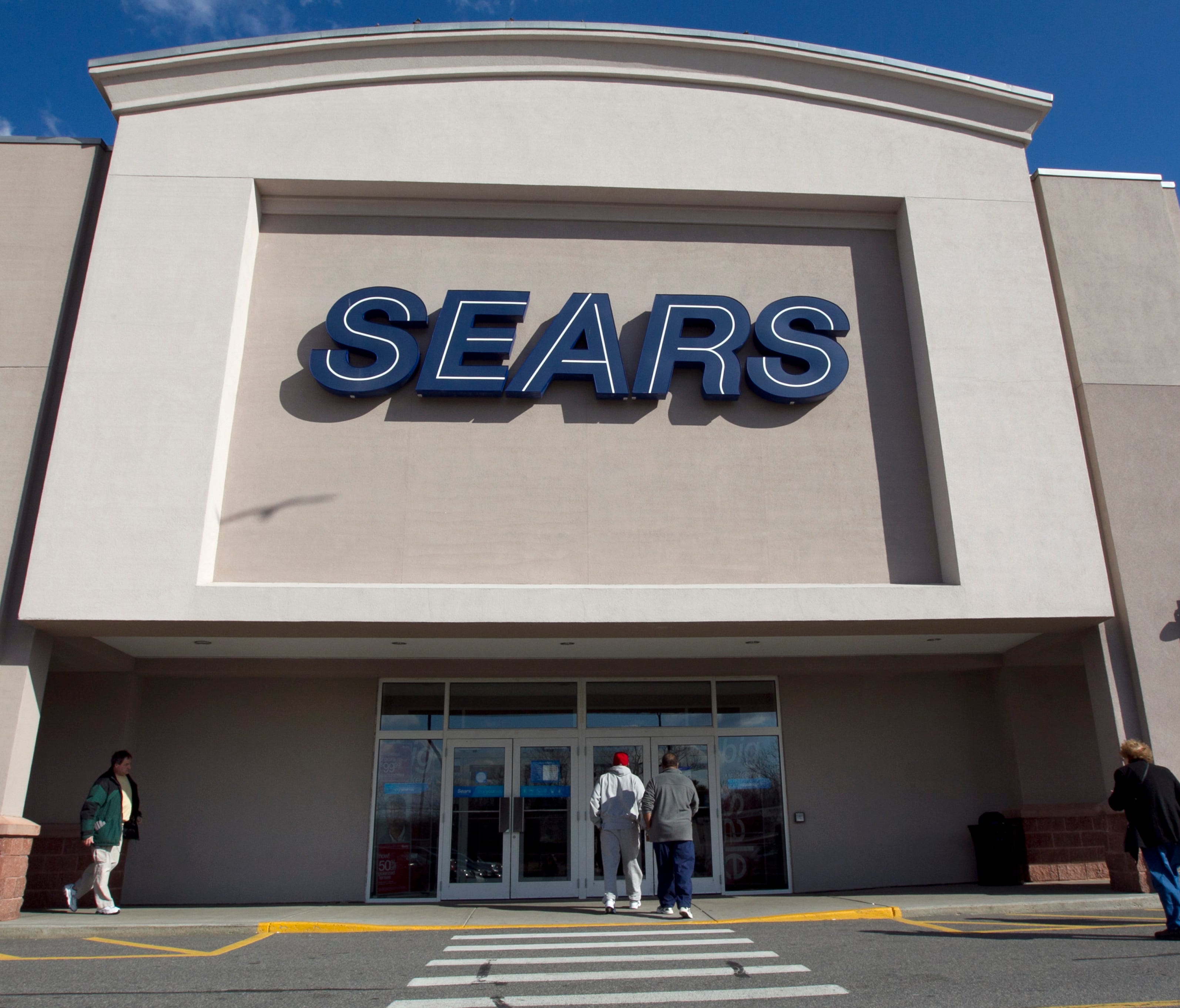 Sears Holdings announced Thursday that it is closing 72 more stores.