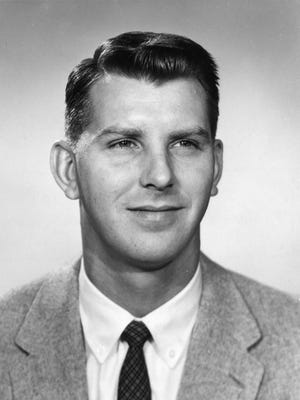 Dick Deschaine, a punter for the Green Bay Packers in 1955-57, was inducted into the Menominee High School Athletic Hall of Fame May 5. He died May 20 at age 87.