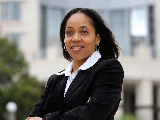 Image of black Florida state attorney Aramis Ayala pulled over in traffic stop