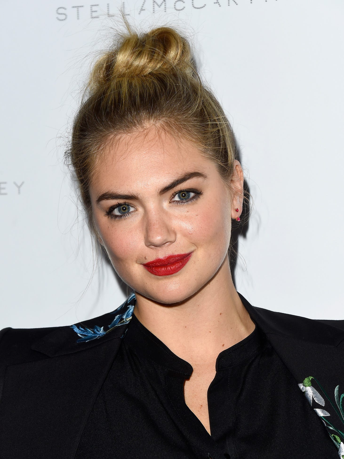 Kentucky Oaks Kate Upton To Serve As Kentucky Oaks First Lady Kentucky Oaks Kate Upton To Serve As Kentucky Oaks First Lady