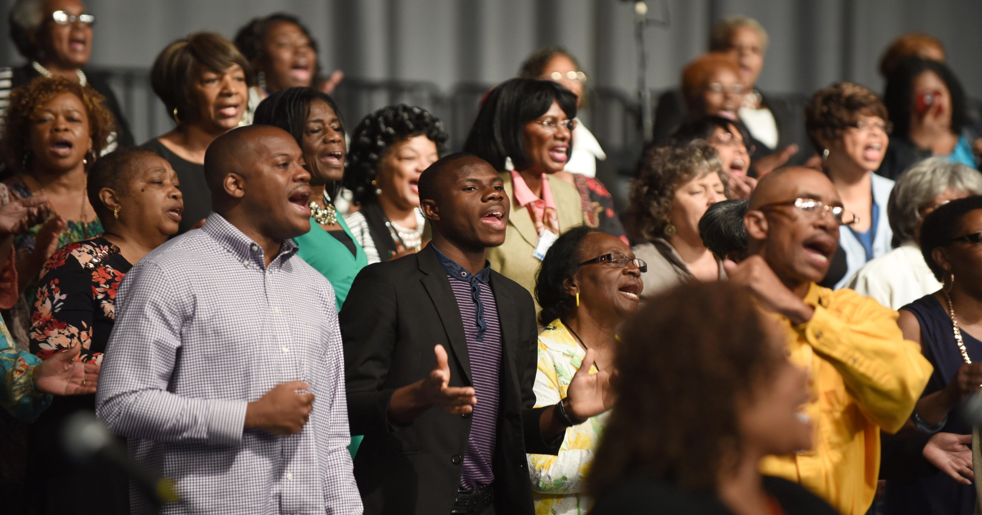 30,000 African-American Baptists worship, learn at Cobo