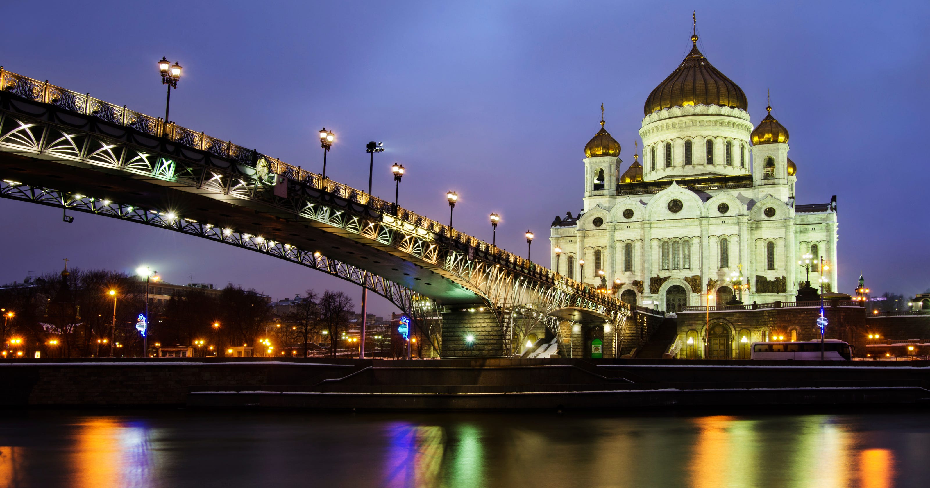 патриарший мост в москве
