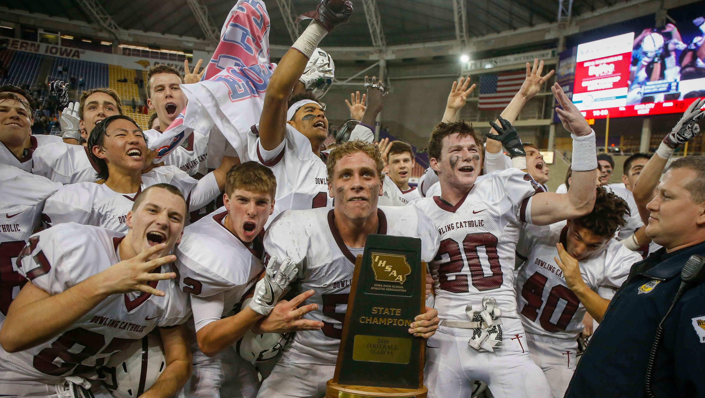 Dowling Catholic football named AllIowa Team of the Year for 201617