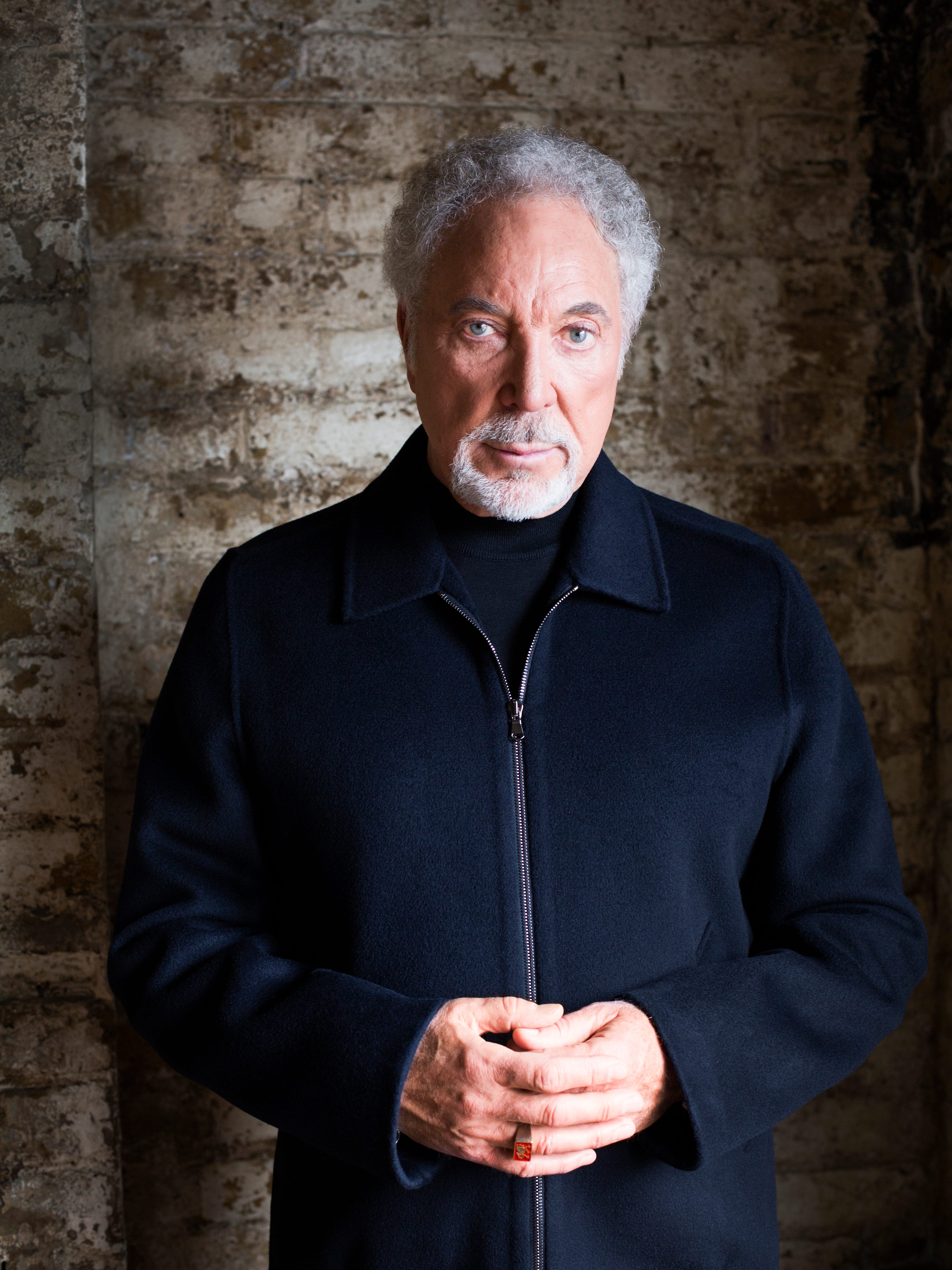 Tom Jones Timeless Sex Symbol Is A Family Man