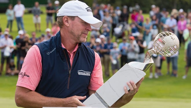 Steve Stricker, who won the first ever Sanford International in 2018, gets the best chance to win from the oddsmakers at a 4.5-to-1 payout.