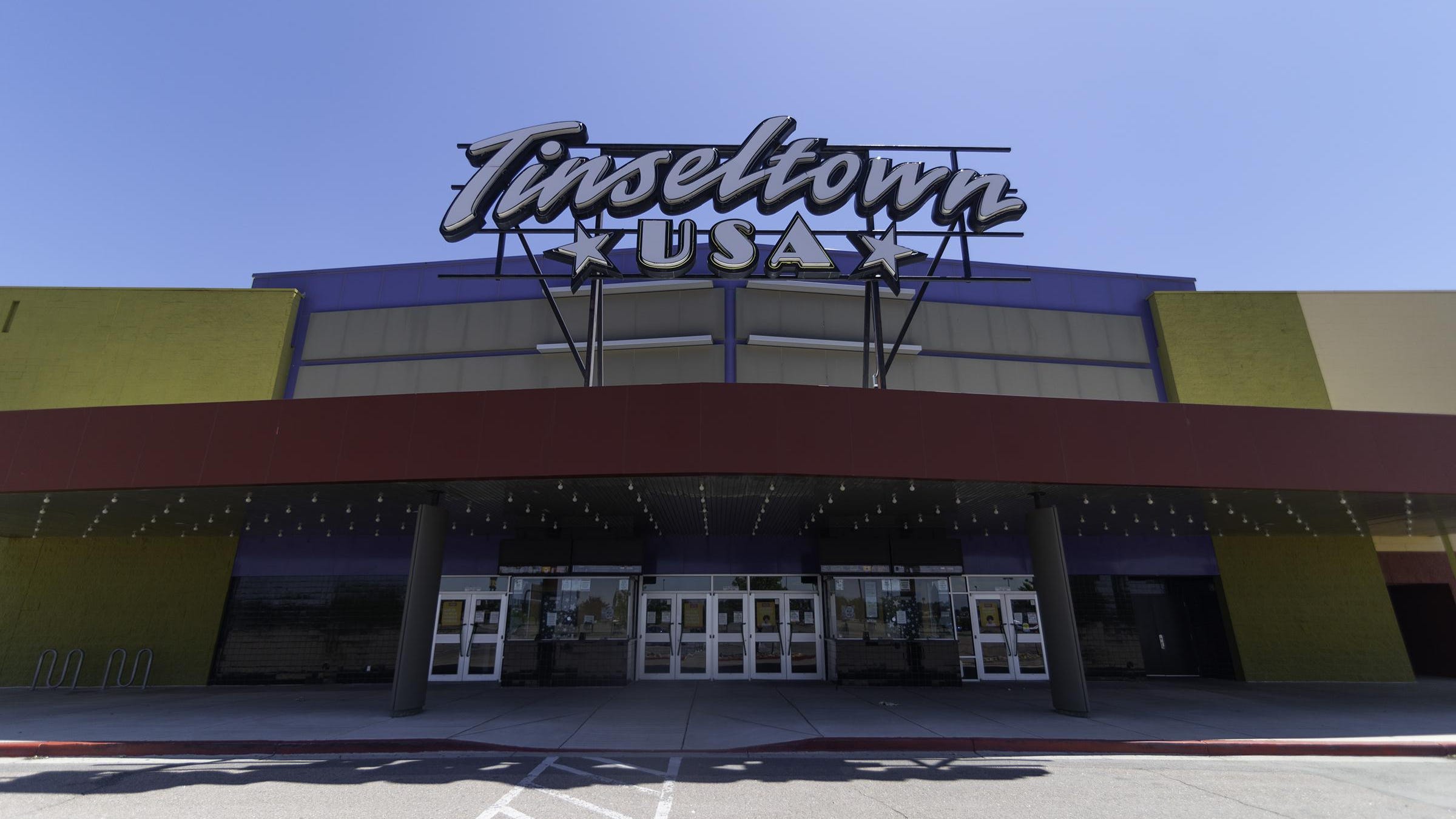 Pueblo Cinemark Tinseltown will reopen Friday