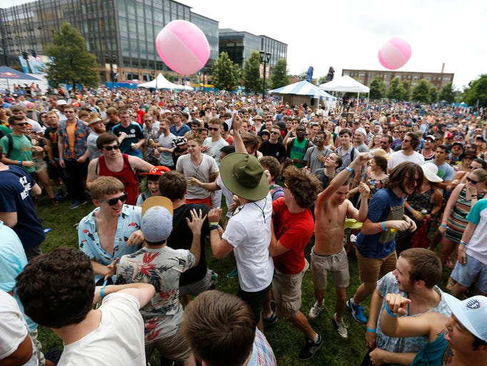 Fans dance in front of the stage as Cloud Nothings