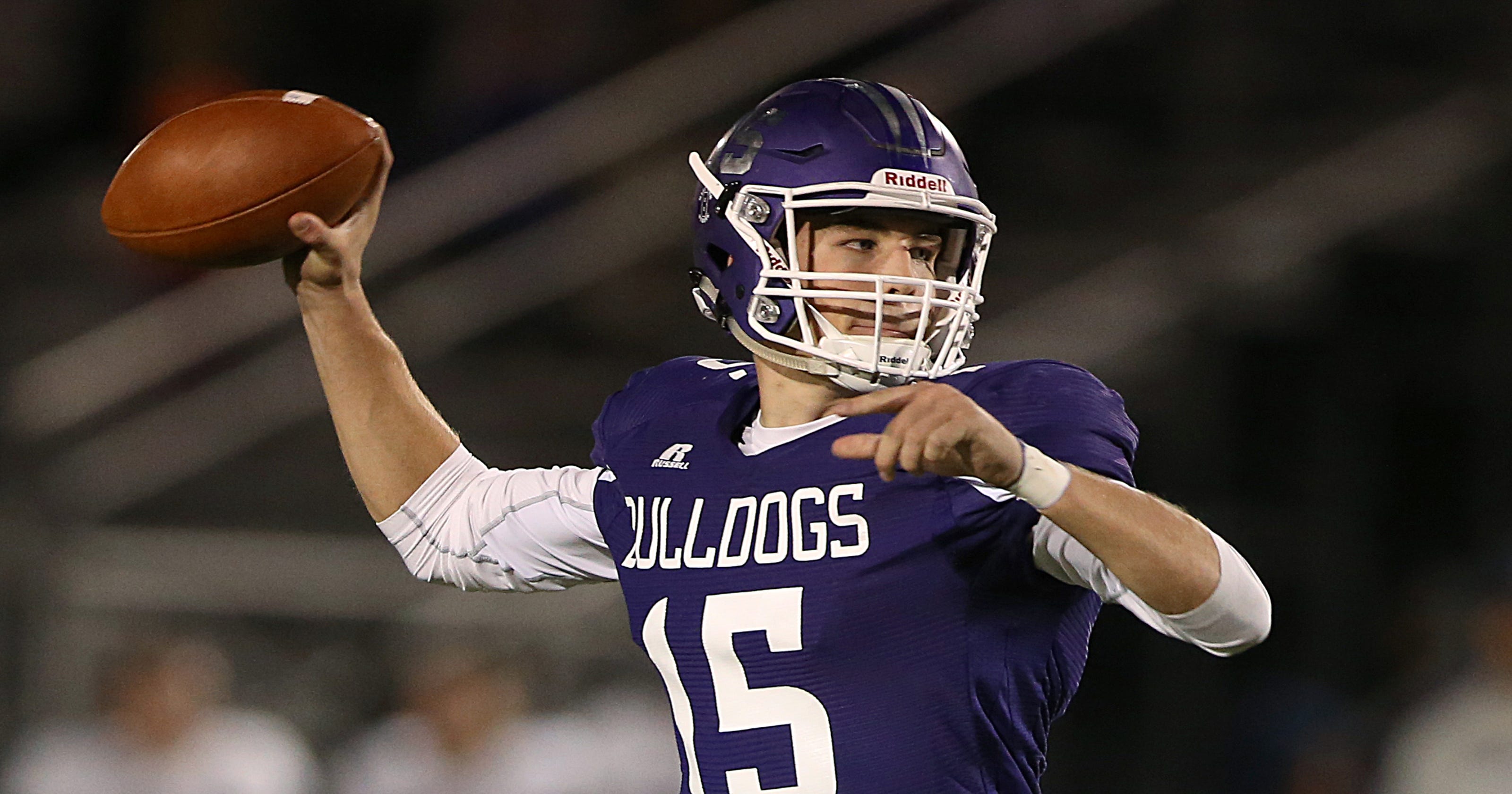 Clemson QB Hunter Johnson to transfer