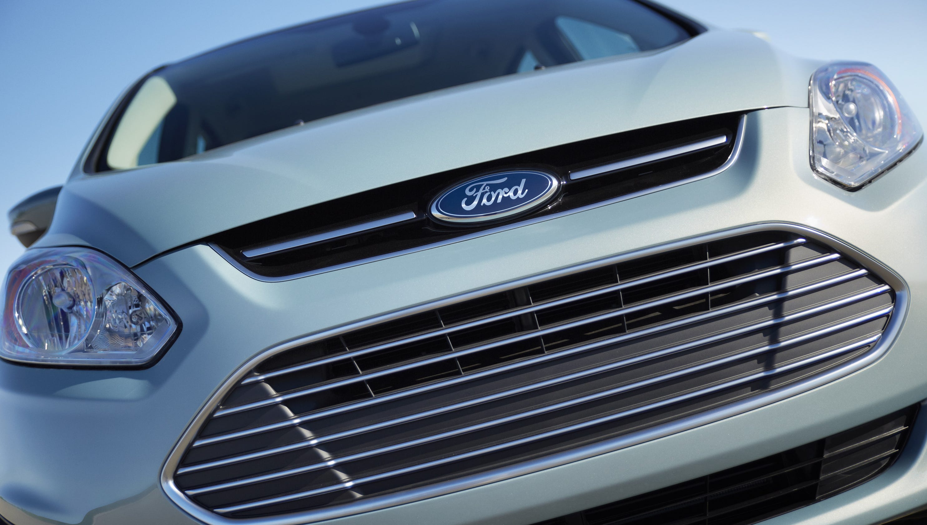 ford-lowers-c-max-hybrid-s-mpg-rating-offers-rebates
