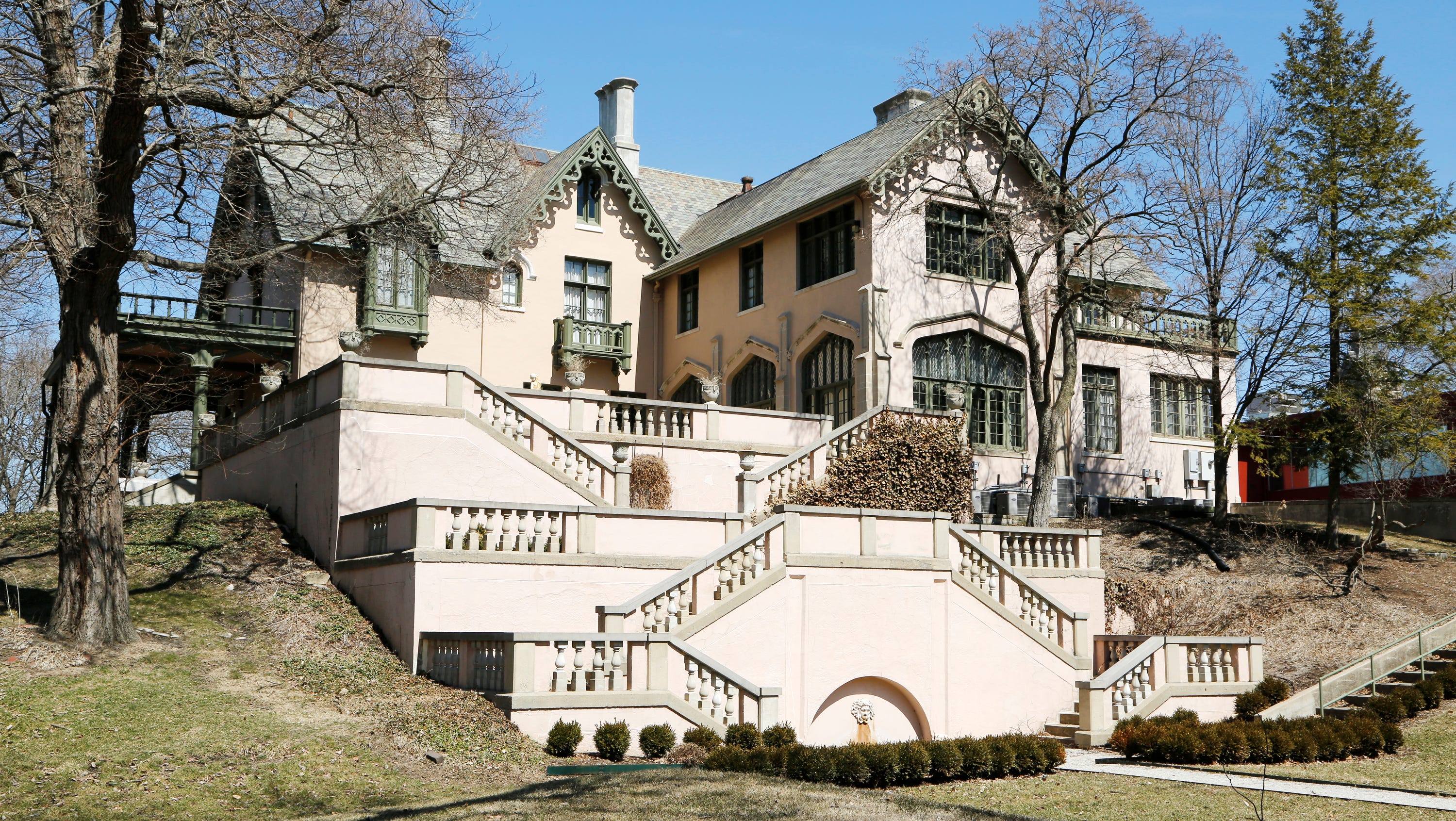 Donations totaling 750,000 bring Fowler House closer to completion