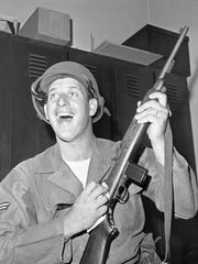 Mickey Lolich Book How Mike Ilitch Dashed His Pizza Career Dream