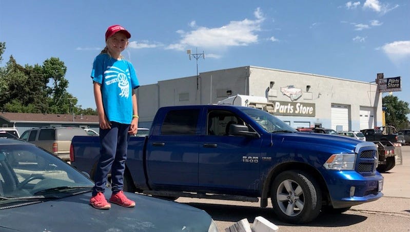 Trump Motorcade Gives Great Falls Citizens Without Tickets A Front Row Seat