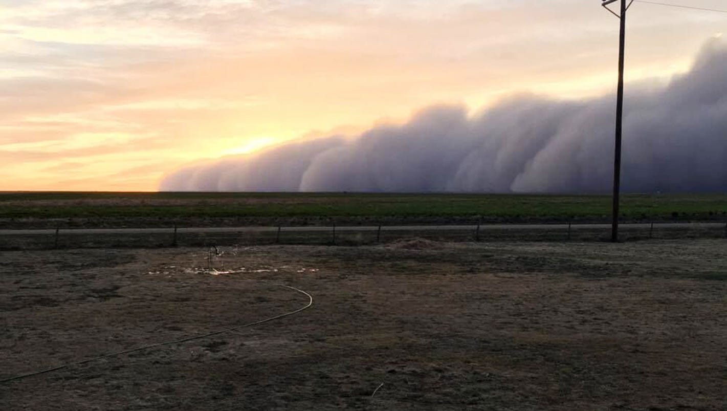 Texas Panhandle dust storm looks like a massive tsunami