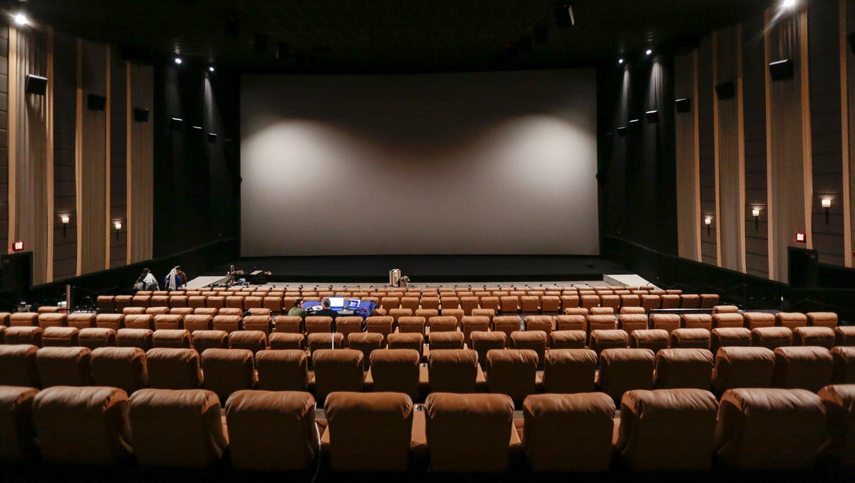 New Movie Screen At Emagine Novi Is Michigan S Largest