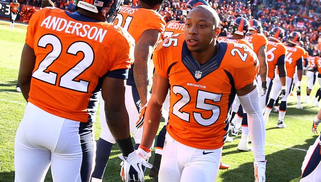 Broncos CB Chris Harris is expected to start in Denver's base defense in 2014.