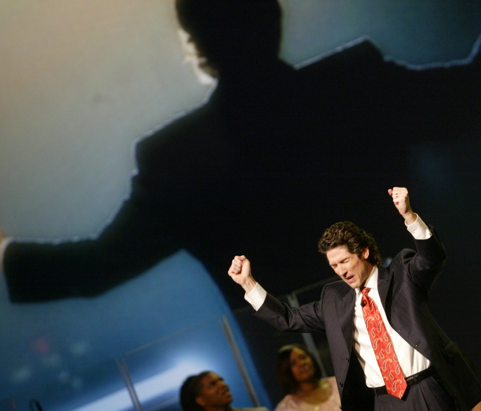 Pastor Joel Osteen  of Lakewood Church in Houston, Texas, speaks to thousands during a Night of Hope with Joel and Victoria at Palace of Auburn Hills, in Auburn Hills, Mich., on Friday, Oct. 24, 2008. KIMBERLY P. MITCHELL/Detroit Free Press  