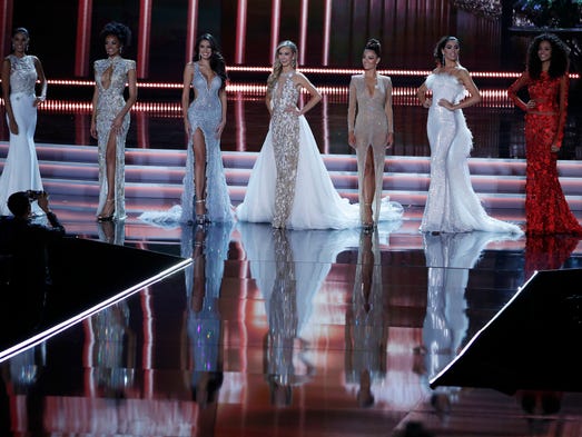 Contestants in their evening gowns.