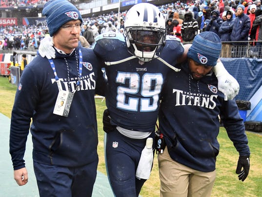 NFL: Los Angeles Rams at Tennessee Titans