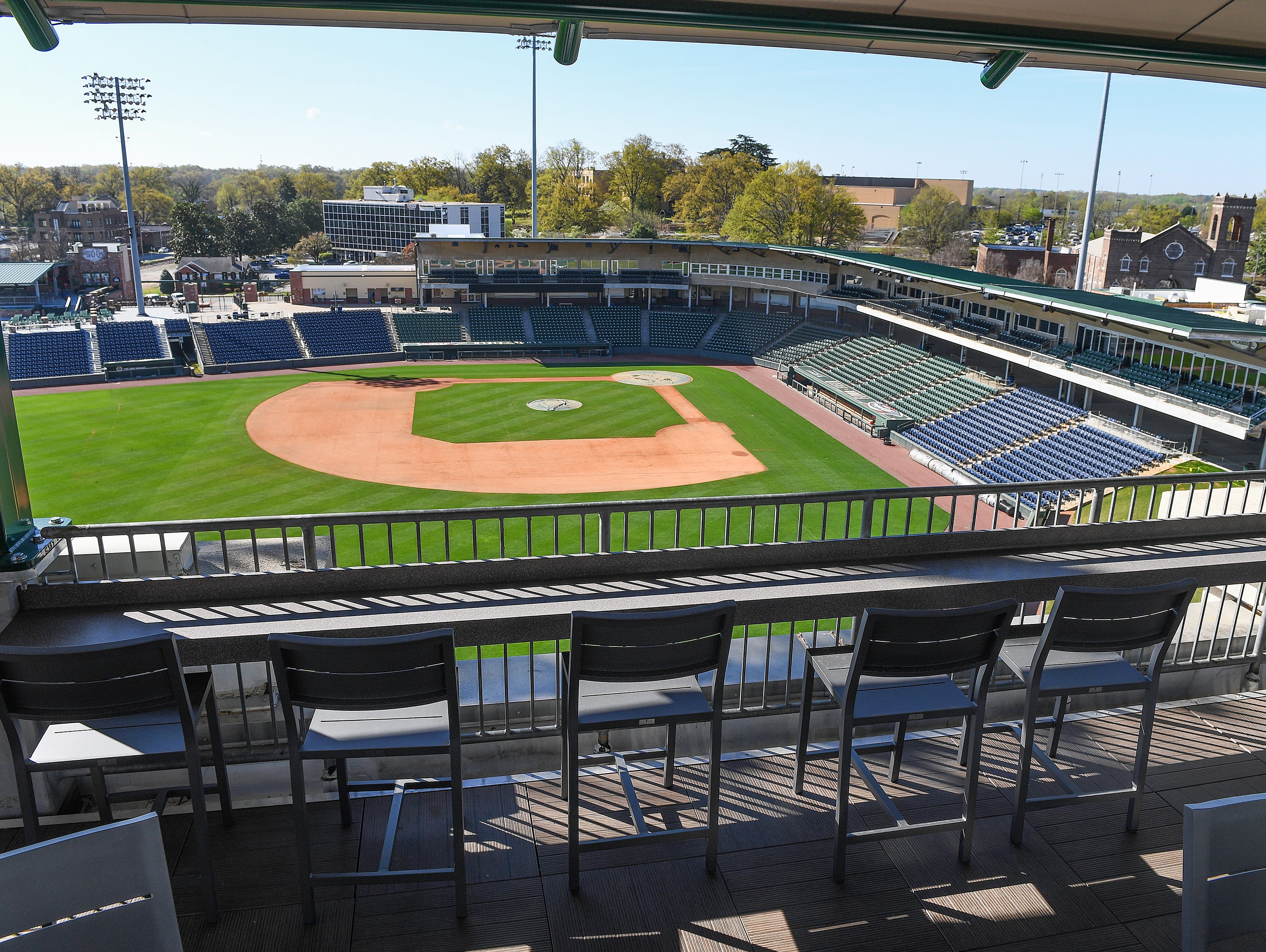 A view for everyone: The Greenville Drive at different angles
