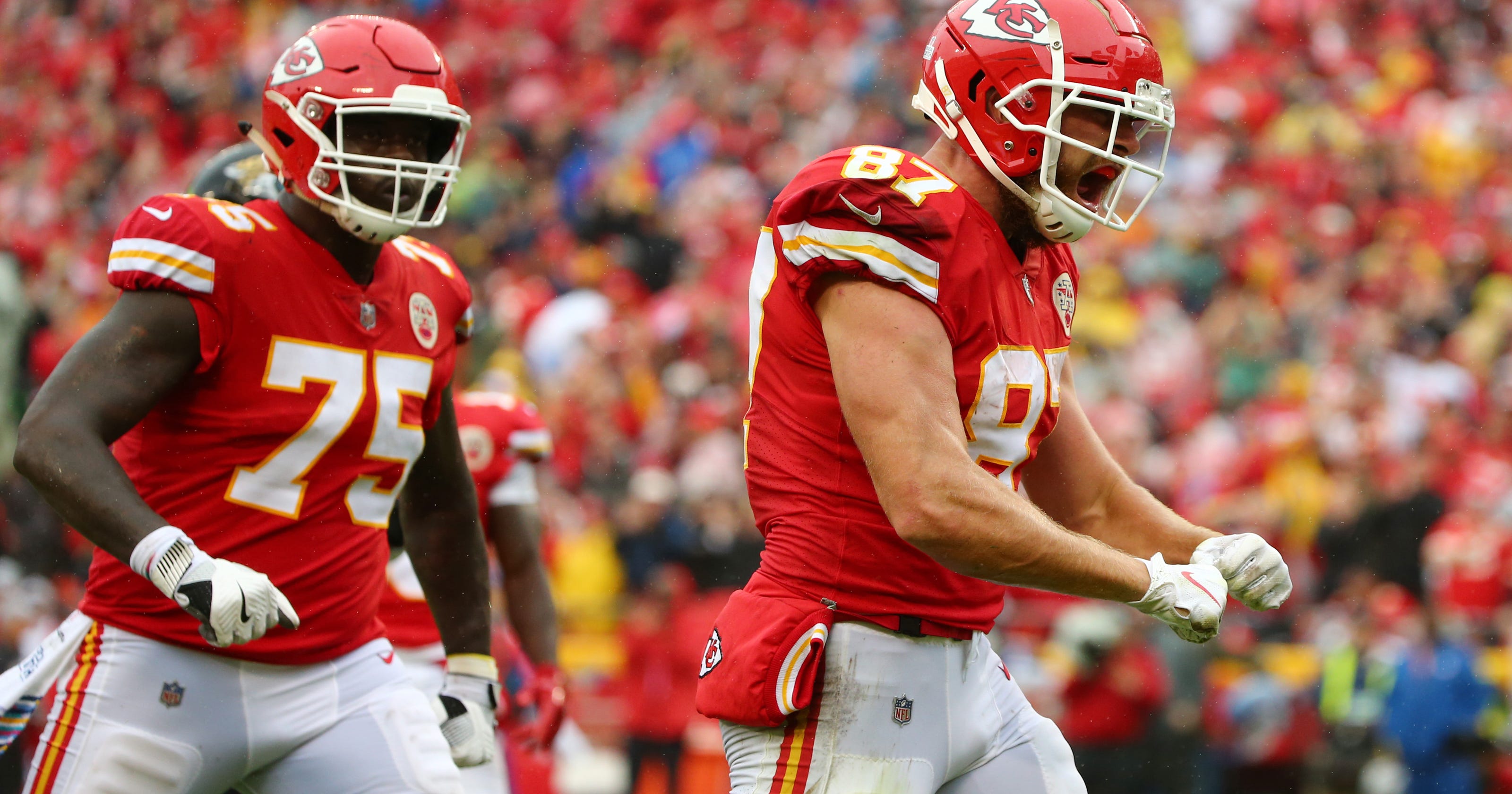 What NFL games are on TV today? Week 6 pro football schedule