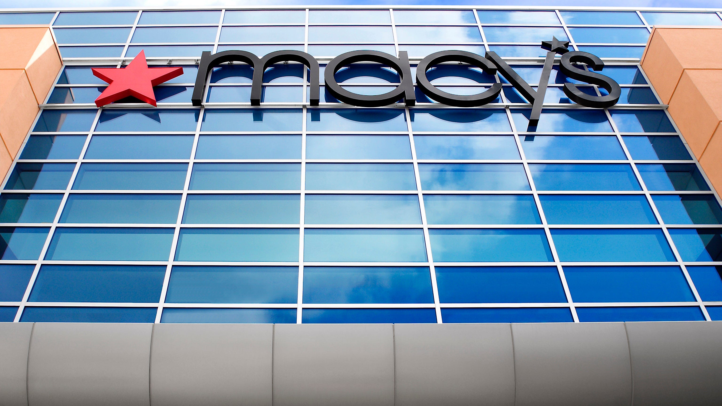 Macy's store closings part of bigger plan as it opens new shops
