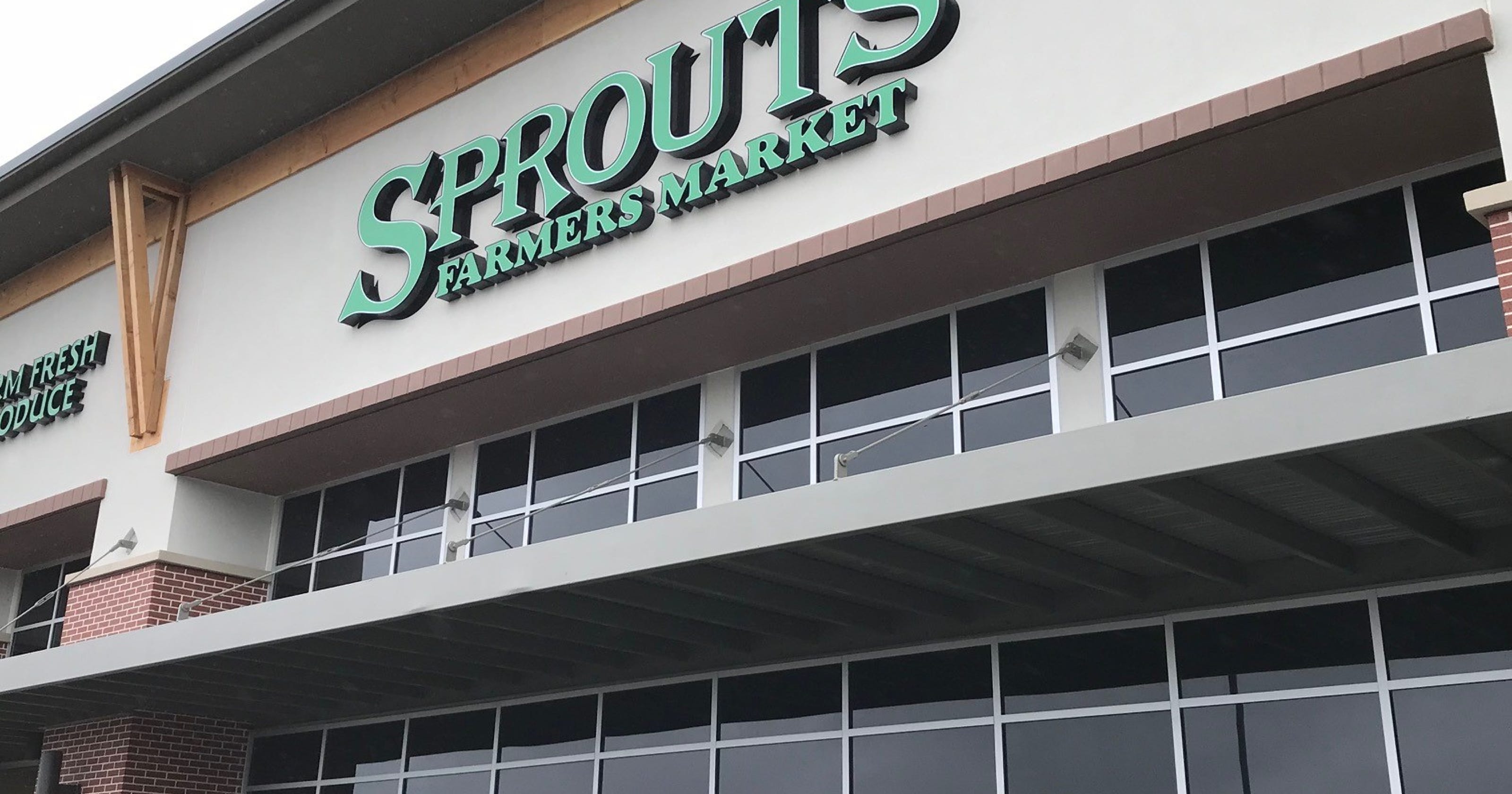 Sprouts Farmers Market opens in Greenville County