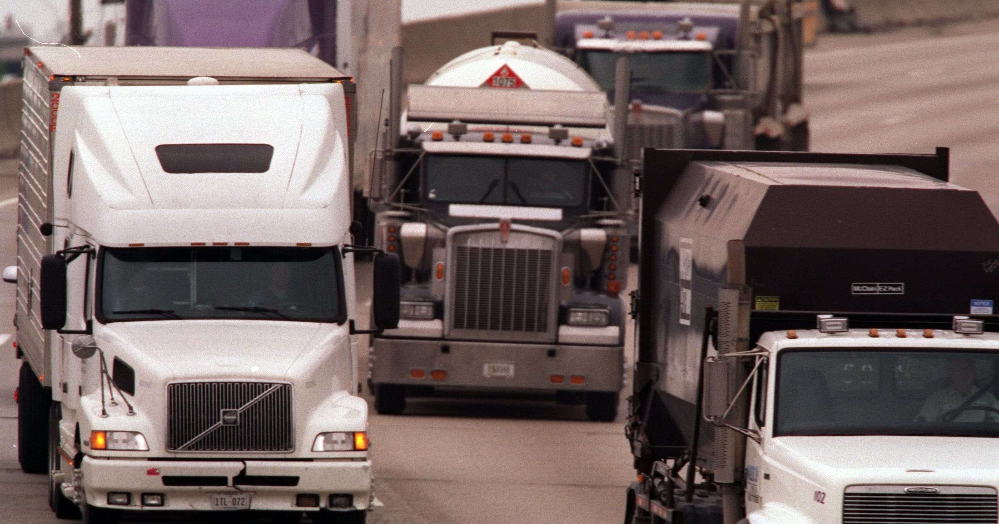 Roads: Are They Safe? Experts Weigh In - vnlz4ht