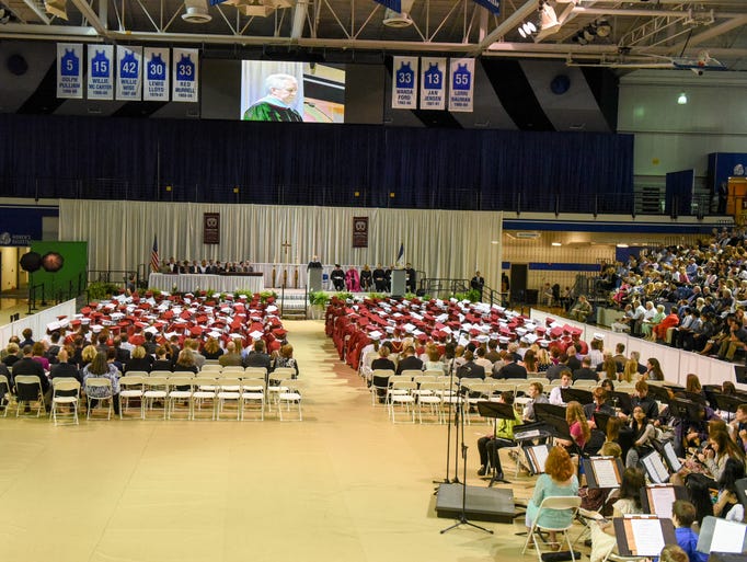 29 Photos: Dowling Catholic High School graduation