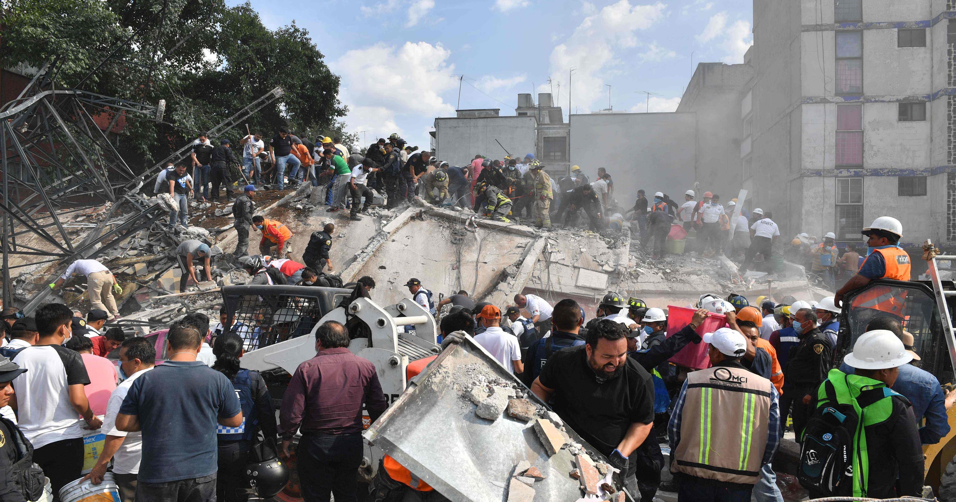 Mexico earthquake: Celebrities, politicians react to ...