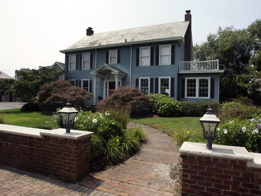N J Town Still Haunted By Amityville Horror
