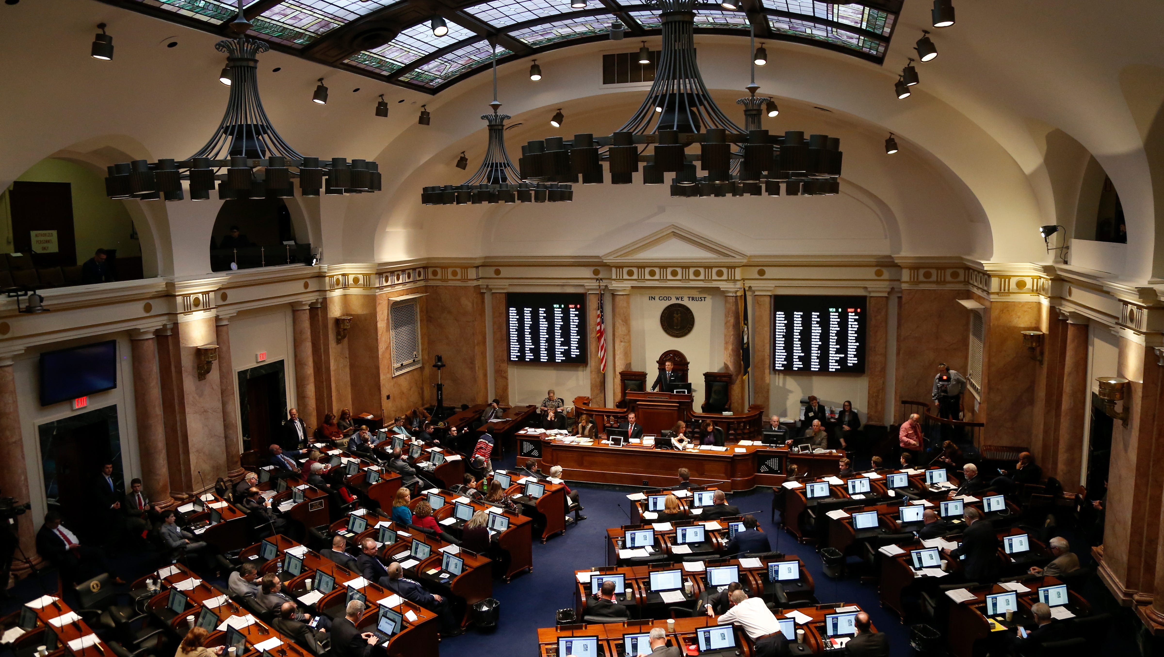 Kentucky Democrats rip GOP for white-men-only state budget team