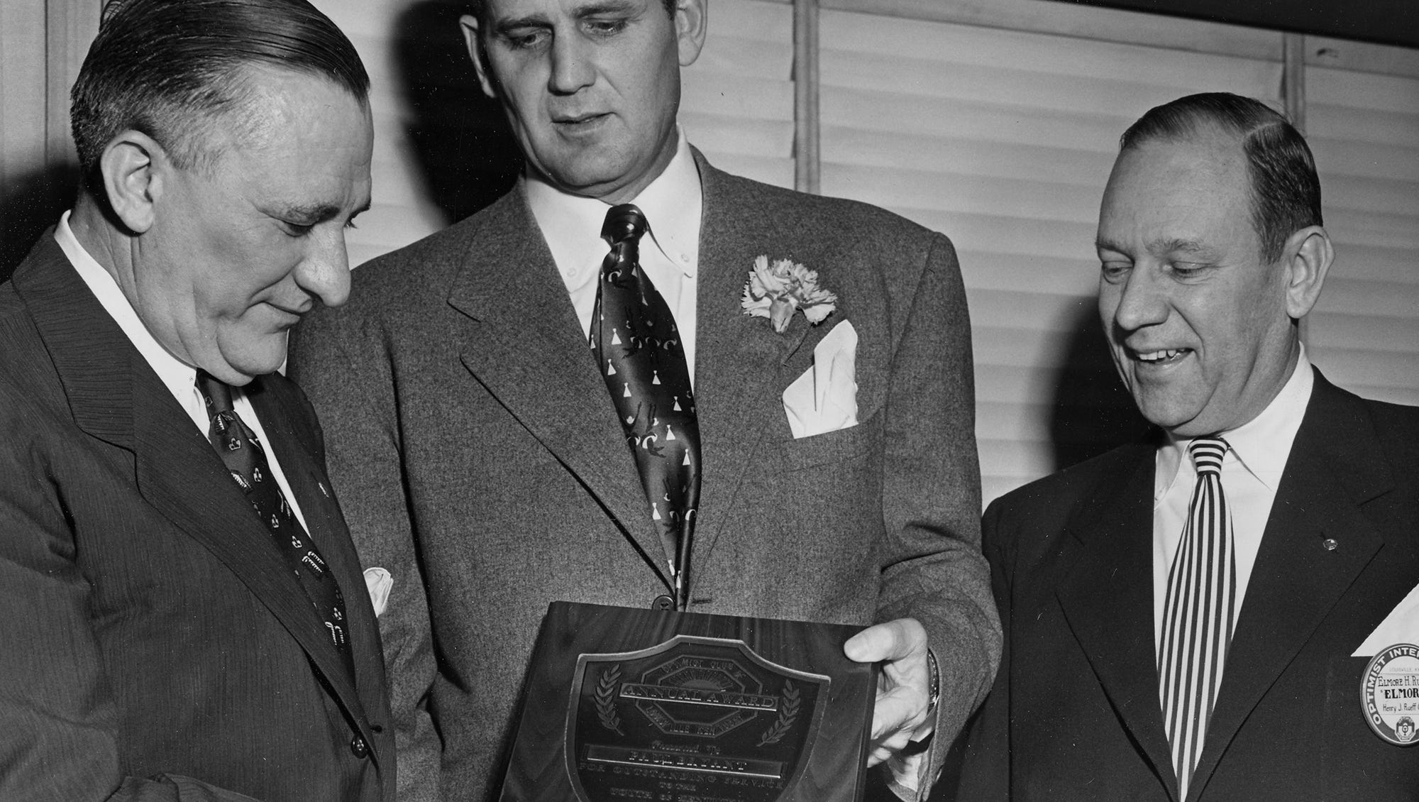 Kentucky Football Why Bear Bryant Left Uk For Texas A M