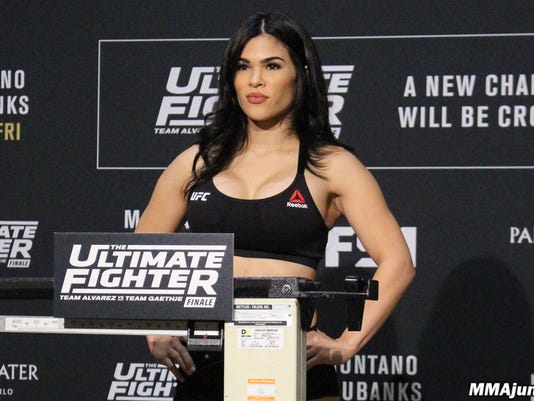 Ufc S Rachael Ostovich Decides To Fight Despite Injuries From