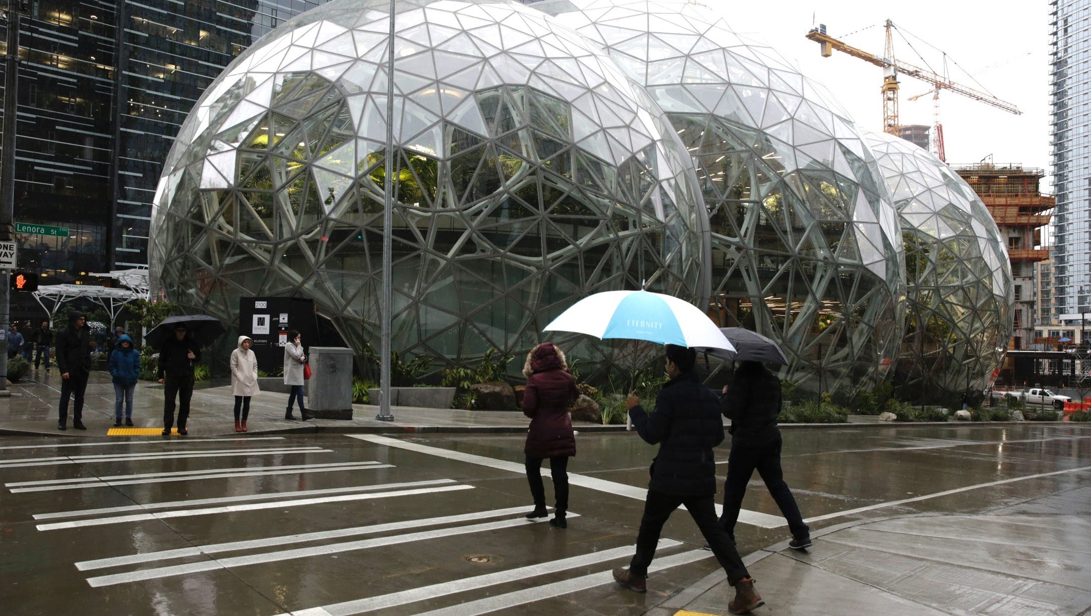 Amazon second headquarters Another round of finalists before winning bid?